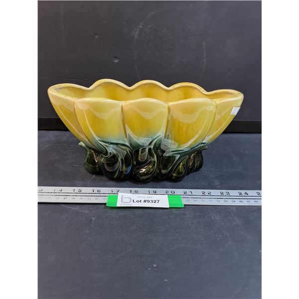 Royal Copley Cala Lily Ceramic Planter - 10" x 5"