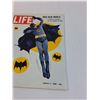Image 2 : LIFE Magazine - 1966 - Batman Edition