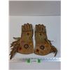Image 1 : Indigenous Hand Made Leather Gauntlet Beaded Gloves - Women Size Medium