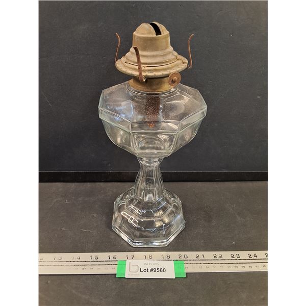 Antique Queen Anne Kerosene/Oil Lamp - 11.5" Tall