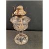 Image 4 : Antique Duncan Style Oil/Kerosene Lamp - 11.5" Tall