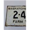 Image 2 : Saskatchewan License Plate: Farm Plate 1937