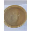 Image 2 : Vintage Pottery Mixing Bowl by Ross - 9" x 5"