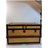 Image 1 : * Vintage Steamer Trunk - Some Wear - 30" x 18" x 16" - PICK UP ONLY