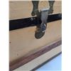 Image 2 : * Vintage Steamer Trunk - Some Wear - 30" x 18" x 16" - PICK UP ONLY