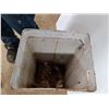 Image 2 : *Frost Metal Garbage Can with Swing Lid 35" Tall, Cannot Ship