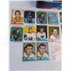Image 2 : Upper Deck 2005/06 NHL Card Tin, (20) 1970' & 80's Collector Cards