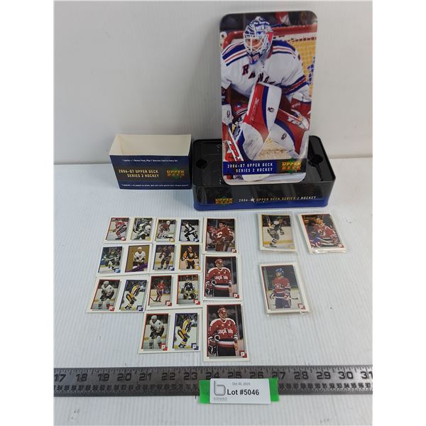 Upper Deck 2006/07 NHL Collector Card Tin, (4) Packs of 1980's & 90's NHL Player Cards