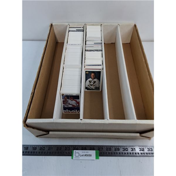 Large Lot of Upper Deck 1991/92 NHL Collector Cards w/Cardboard Storage