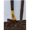Image 2 : **Axe & Pry Bar Up to 57", Cannot Ship