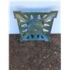 Image 2 : **Metal Tree Stand 19", Cannot Ship