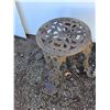 Image 3 : (2) Cast Iron Stools Up to 14"- As Is, Cannot Ship
