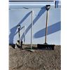 Image 1 : **Plastic & Metal Shovels & Hoes Up to 52.5", Cannot Ship