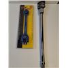 Image 2 : 8 in 1 Socket Wrench,Mini-Flex LED Light,16" Extension,Water Heater Socket