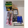 Image 3 : Sprinkler Timer,Ballpein Hammer,Flashlight and hardware as pictured