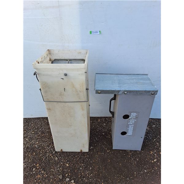 ** (2) Live Animal Traps (32x12x12" & 26x10x10") Pickup Only