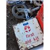 Image 4 : ** Set of 4 Scaffold Wheels, 1st Aid Kit w/Rivet Gun/Rivets, Milk Crate - Pickup Only