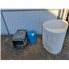 Image 1 : **Pet Kennel, Water Jug, Roll of Plastic Sheeting Approx. 93" x 28", Cannot Ship