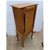 Image 6 : *Wooden Jewelry Stand with Jewelry 16" x 11" x 39.5", Cannot Ship