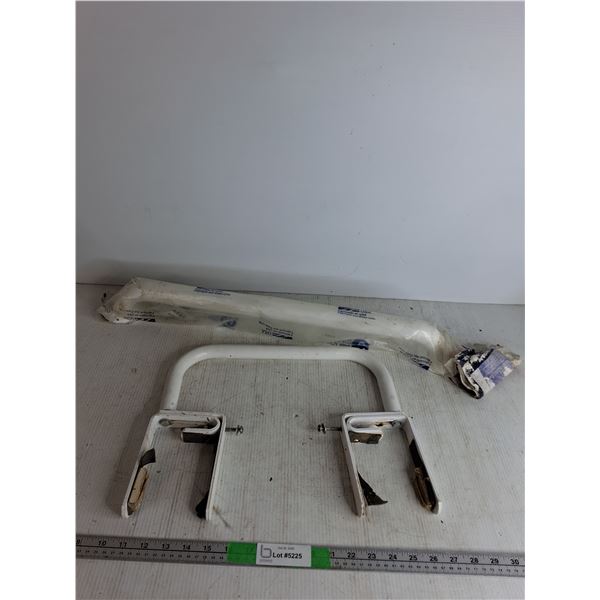 24" Grab Bar, 15" Handle Bar