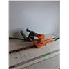 Image 3 : (2) 24" Black and Decker Electric Hedge Trimmers-Cannot Ship