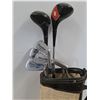Image 2 : Golf Clubs Up to 45" With Beige Golf Bag - Pick Up