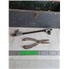 Image 5 : Toolbox; (2) Wire Rope Clip, Socket Wrench Set, Multi-tool, Misc