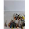 Image 2 : 30+ Screwdrivers ; Craftsman, Fuller, Misc