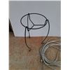 Image 2 : *Planter Stand 20" x 12", Outdoor Lights - Powers On, As Is, Cannot Ship
