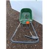 Image 2 : **Scott's Basic Seeder 43" x 13" x 30", Cannot Ship