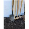 Image 2 : **Shovels, Floor Brush, Wooden Handle, Hoe - Cannot Ship