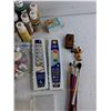 Image 4 : Acrylic Paints, Brushes, Tea Candles, Watercolors, Mini Playing Cards - Misc, Cannot Ship