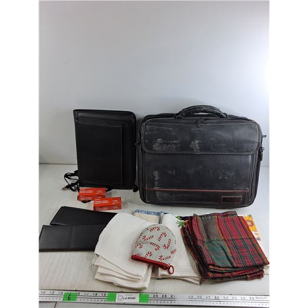 Oven Mitt, Staples, Clutch Bags, Kitchen Towels, Targus File Bag