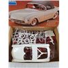 Image 3 : 1953 Corvette 1:24 Model Kit & Matchbox Collectibles Empty Box