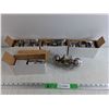 Image 1 : (4) Locking Interior Door Knob Set