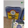 Image 2 : (2) Replacement Pads, Eatons Decorator Covers 18" x 17", Pickup Preferred