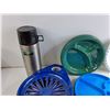 Image 2 : Plastic Food Plates, Thermos Insulated Bottle, Paper Plates, Dish Drainer Racks