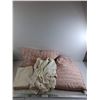 Image 1 : Feather Pillows 22" x 16" , Bed Sheets 68" x 54", Pillow Cases