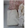 Image 4 : Feather Pillows 22" x 16" , Bed Sheets 68" x 54", Pillow Cases
