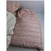 Image 6 : Feather Pillows 22" x 16" , Bed Sheets 68" x 54", Pillow Cases