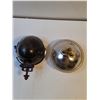 Image 4 : (4) Assorted Headlight Buckets