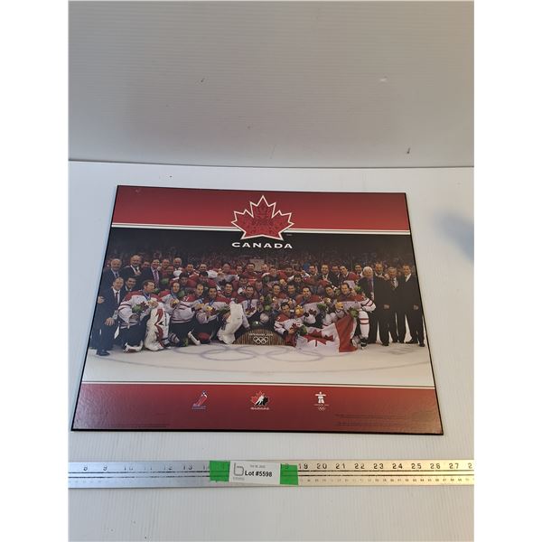 Hockey Canada Photo 2010 20x16"