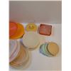 Image 3 : Various Tupperware Lids