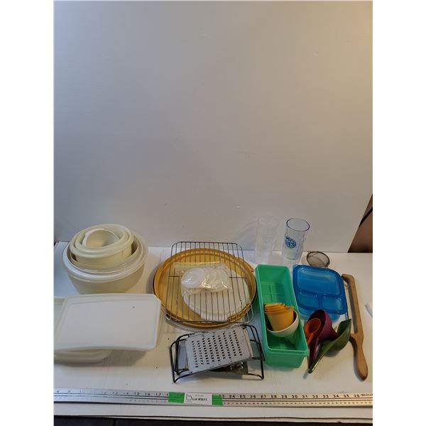 Mixing Bowls, BP Cups, Measuring Cups, Strainer, Misc-some Tupperware
