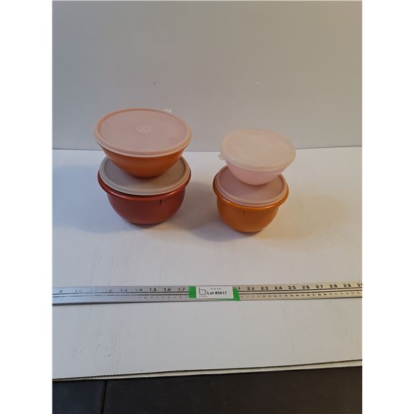 (4) Vintage Tupperware Bowls