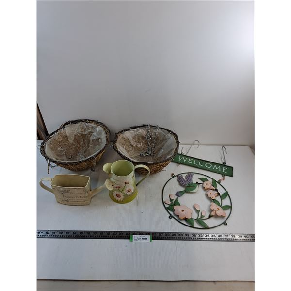 Hanging Baskets/Metal Art - As is, Fancy Watering Tins