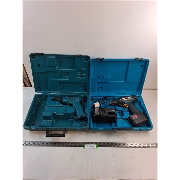 (2) Cordless Drills w/Totes (Makita - No Charger, Bosch w/Tested Charger)