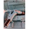 Image 2 : (2) Cordless Drills w/Totes (Makita - No Charger, Bosch w/Tested Charger)