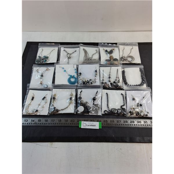 (15) New Costume Jewelry Necklaces
