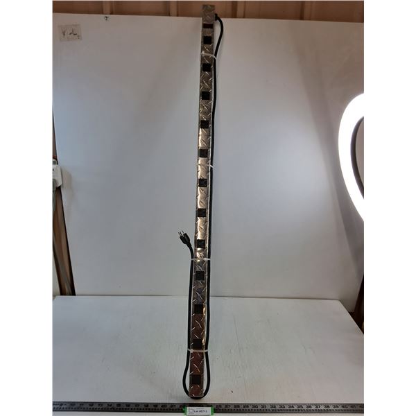 4' Stainless Steel 10-Outlet Power Bar - Powers On - Pickup Only